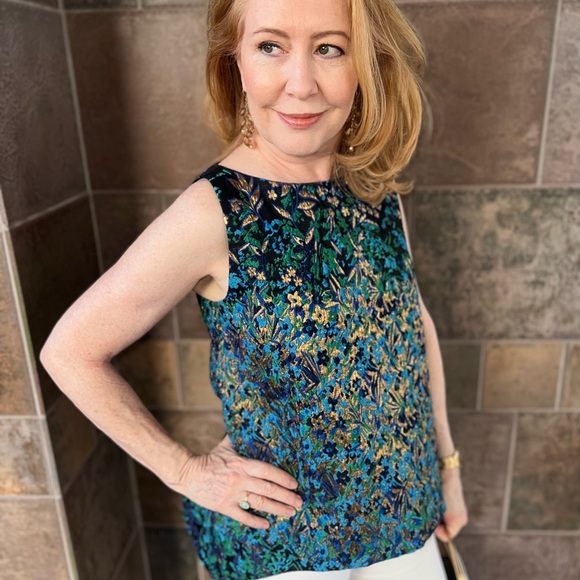 ANN MASHBURN unique brocade flared hem top-PERFECT CONDITION - Picture 3 of 9